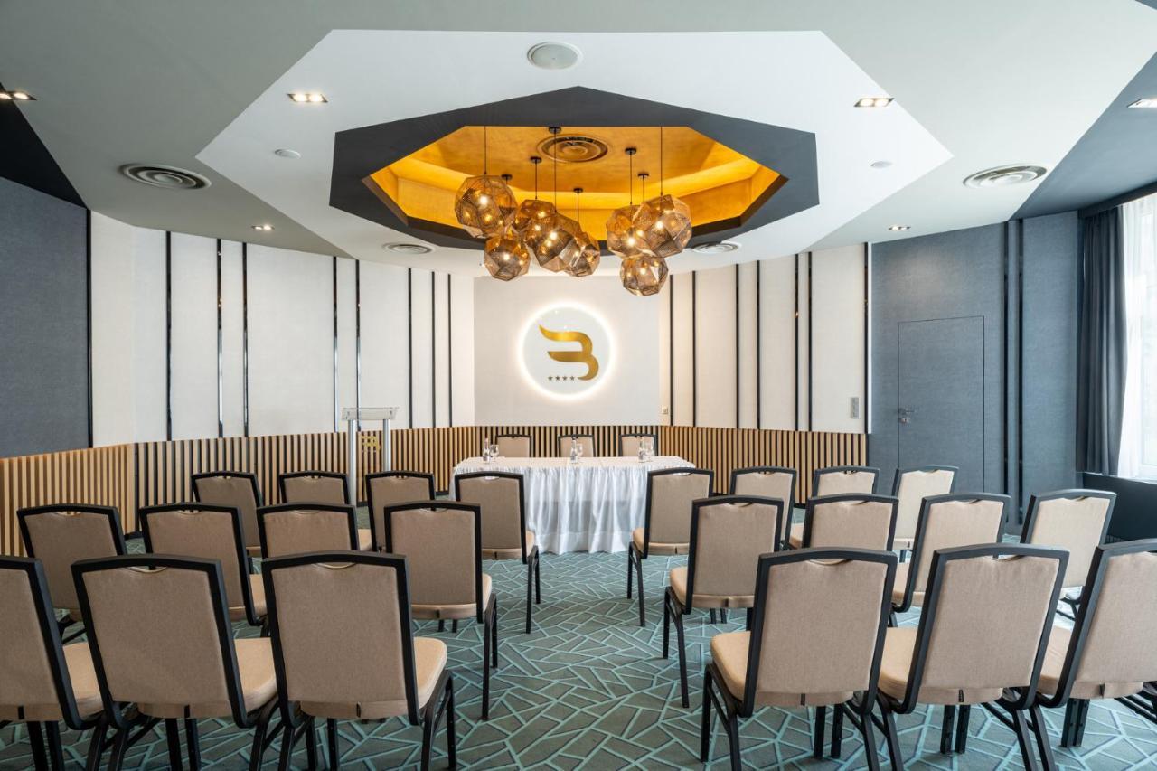Hotel Bodrog Wellness & Elix Spa Шарошпатак Экстерьер фото