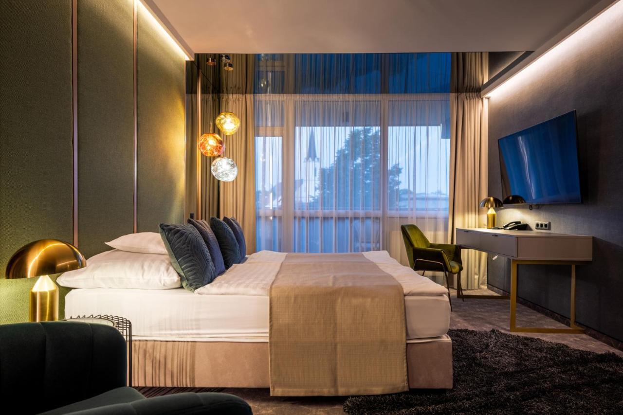 Hotel Bodrog Wellness & Elix Spa Шарошпатак Экстерьер фото